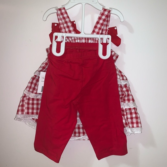 Red outfit with lady bugs - Picture 2 of 2